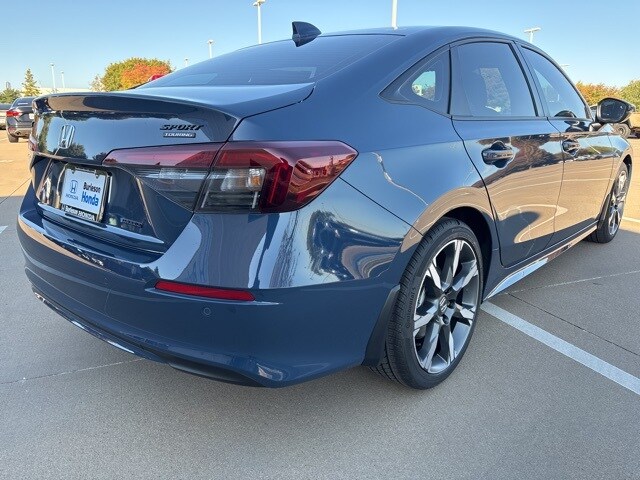 2026 Honda Civic Hybrid Sport Touring photo 3