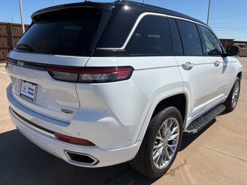 Used 2025 Jeep Grand Cherokee Summit SUV