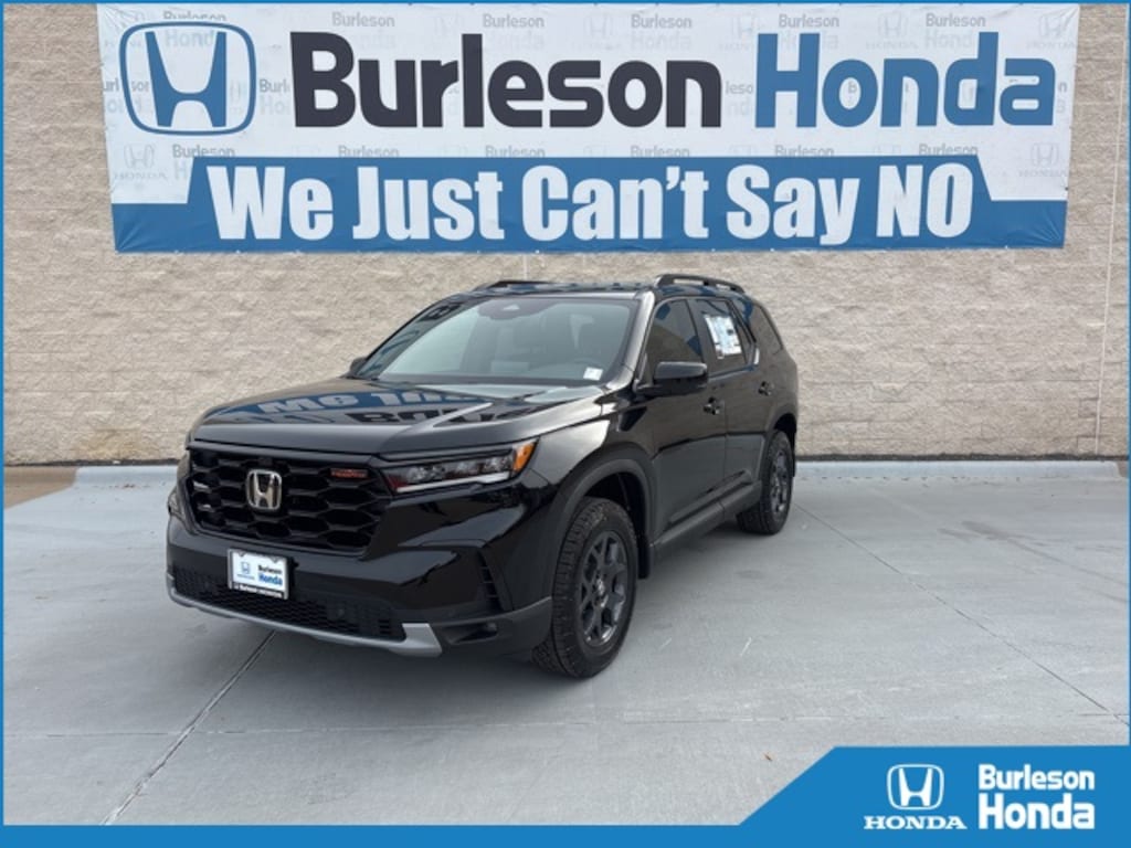 New 2025 Honda Pilot TrailSport SUV