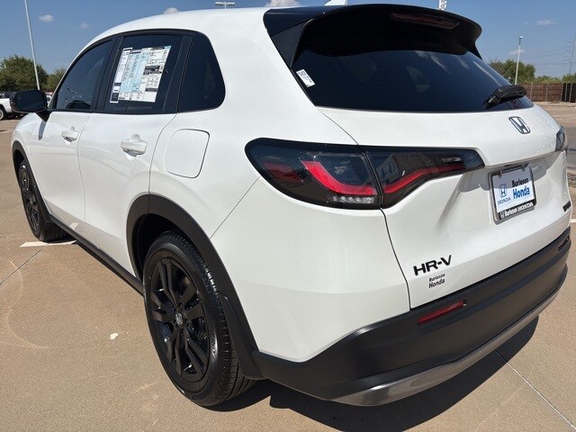 2026 Honda HR-V Sport photo 3