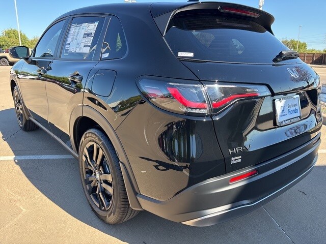 2026 Honda HR-V Sport photo 3