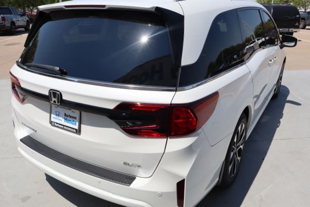 New 2026 Honda Odyssey Elite Van Passenger