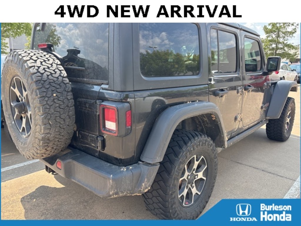Used 2018 Jeep Wrangler Unlimited Rubicon 4x4 SUV