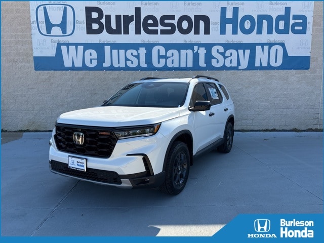 2025 Honda Pilot TrailSport's photo