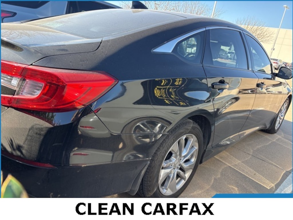Used 2018 Honda Accord LX Sedan