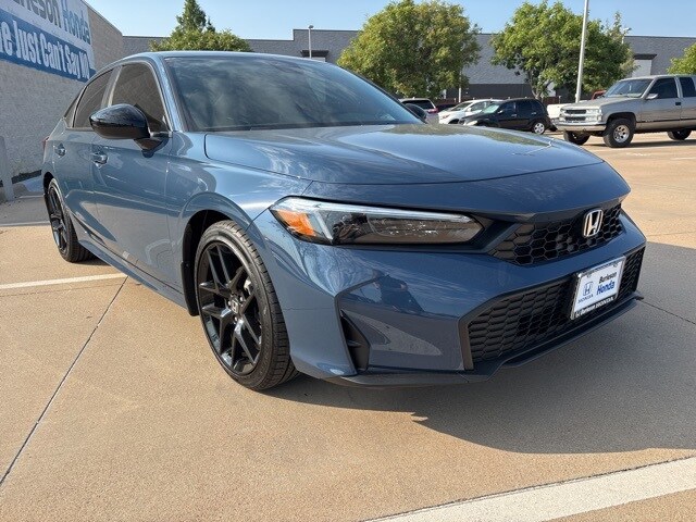 2026 Honda Civic Sport photo 2