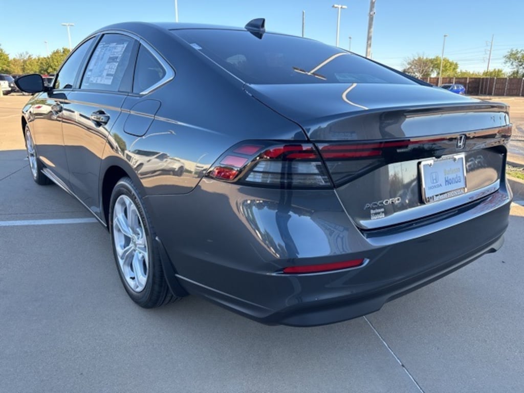 New 2025 Honda Accord LX Sedan