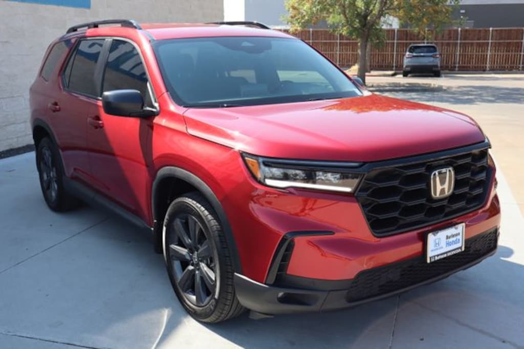 Certified 2025 Honda Pilot Sport SUV