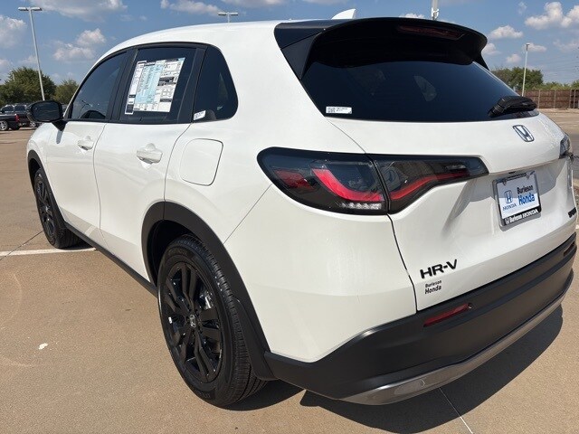 2026 Honda HR-V Sport photo 4
