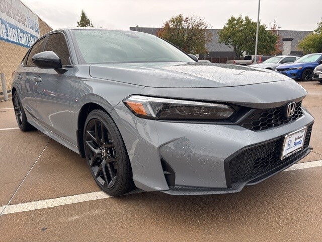 2026 Honda Civic Sport photo 2