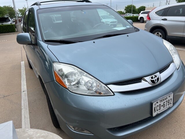 Used 2009 Toyota Sienna XLE with VIN 5TDZK22C79S262158 for sale in Burleson, TX