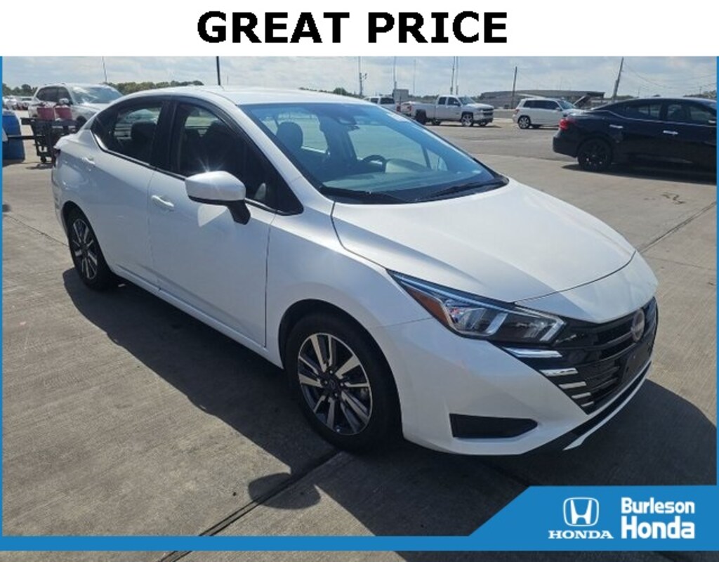 Used 2023 Nissan Versa 1.6 SV Sedan