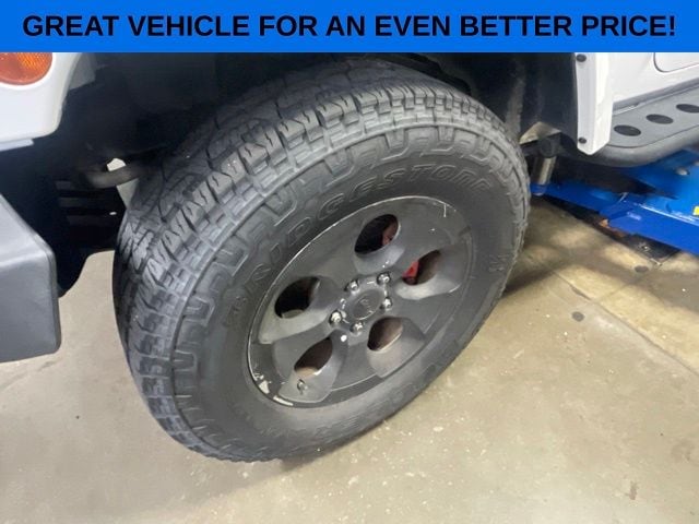 Used 2013 Jeep Wrangler Unlimited Sahara with VIN 1C4HJWEG7DL626674 for sale in Burleson, TX
