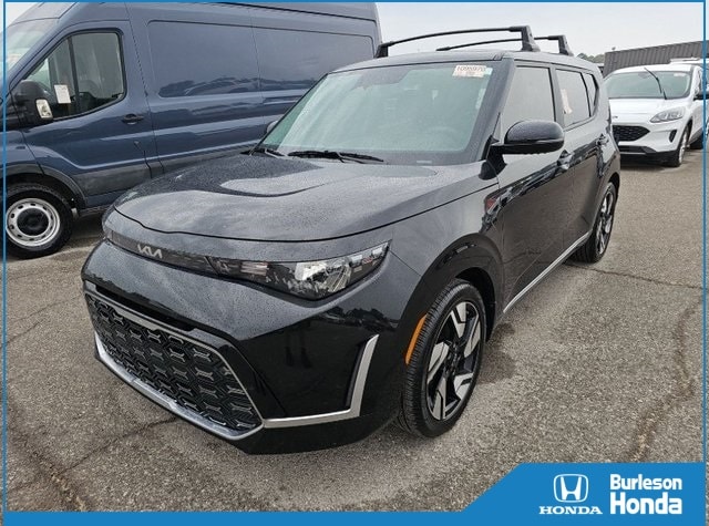 2025 Kia Soul GT-Line's photo