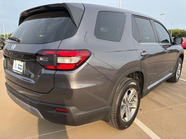 2025 Honda Pilot EX-L photo 2