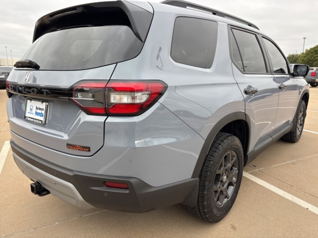 New 2025 Honda Pilot TrailSport SUV