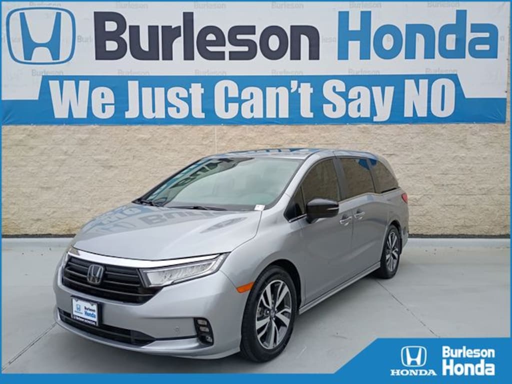 Used 2023 Honda Odyssey Touring Van