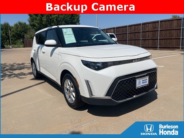 Used 2023 Kia Soul LX with VIN KNDJ23AU9P7861633 for sale in Burleson, TX