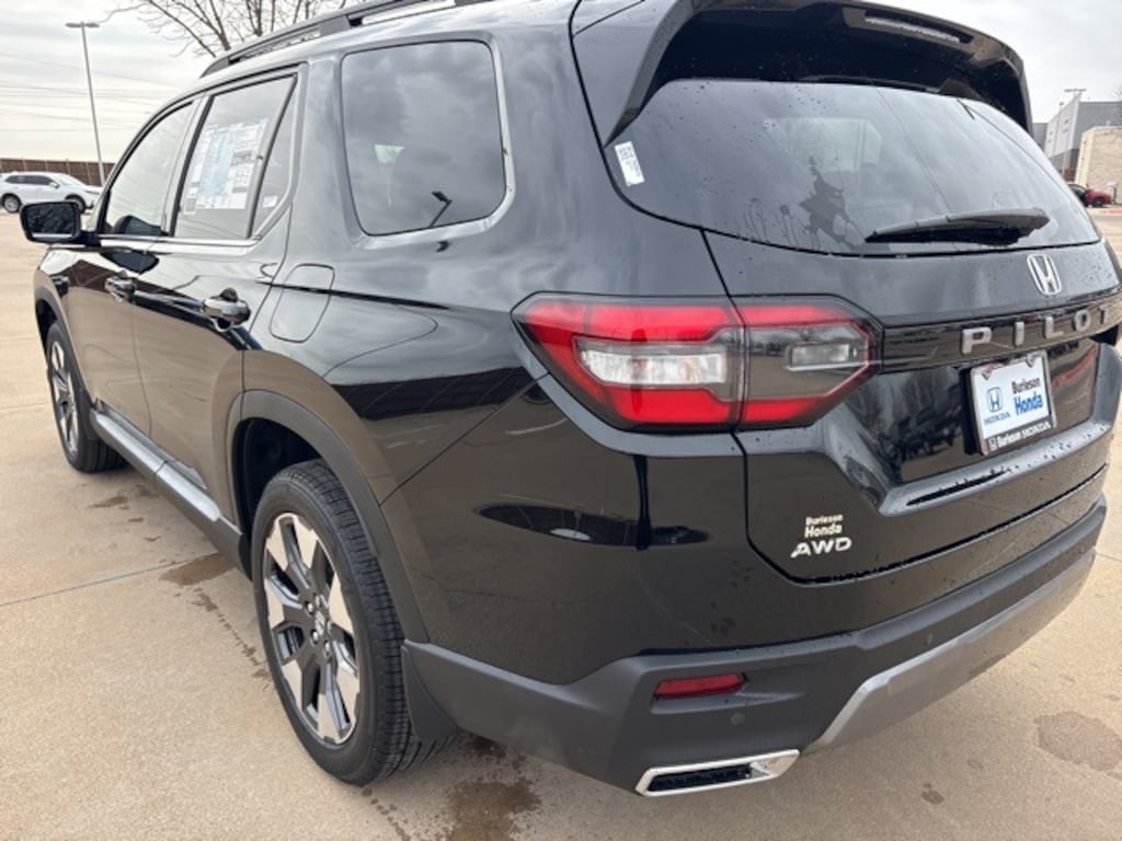 New 2026 Honda Pilot Touring SUV