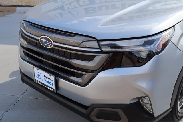 Used 2025 Subaru Forester Limited SUV
