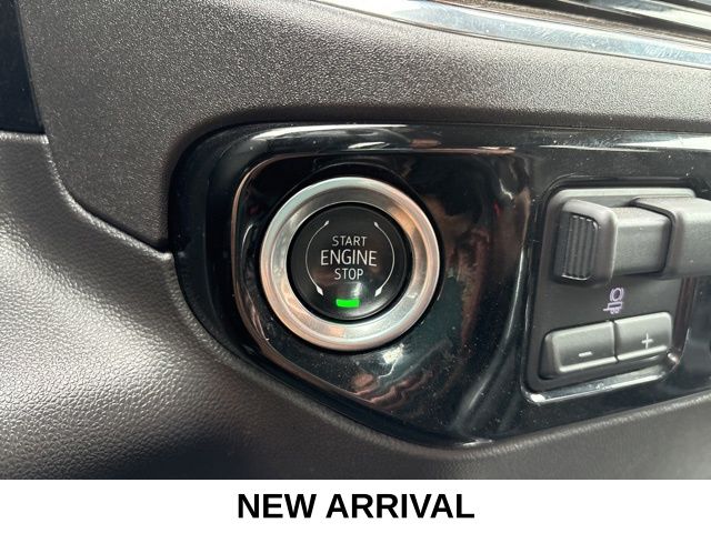 2024 Chevrolet Silverado 1500 LT Trail Boss - Photo 10