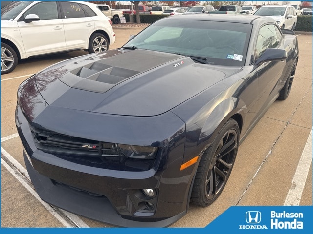 2015 Chevrolet Camaro ZL1's photo