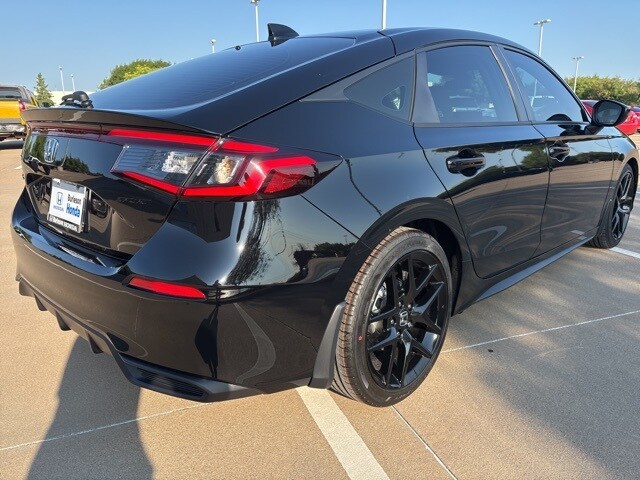 2026 Honda Civic Sport photo 3