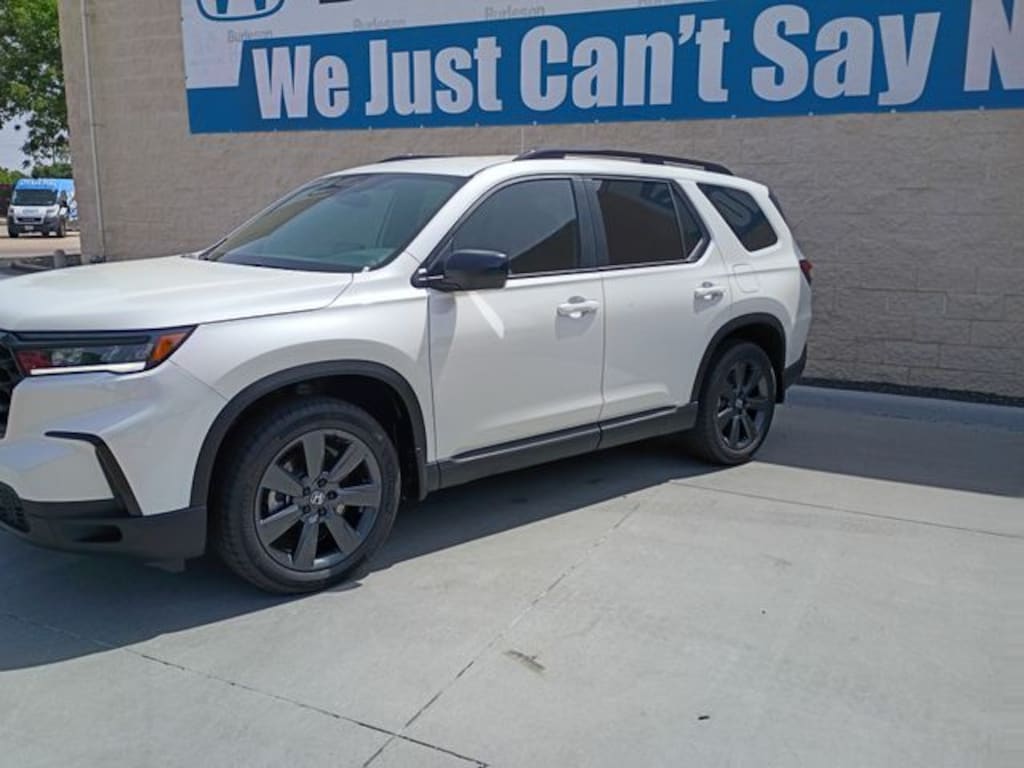 Certified 2025 Honda Pilot Sport SUV