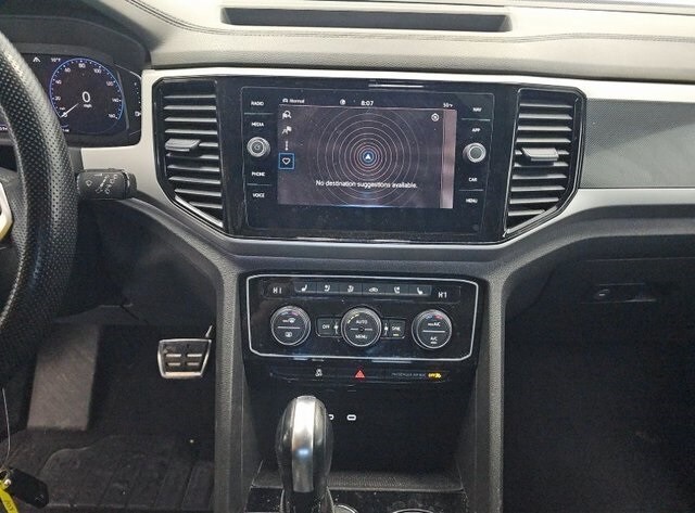 2021 Volkswagen Atlas Cross Sport V6 SEL Premium R-Line photo 3