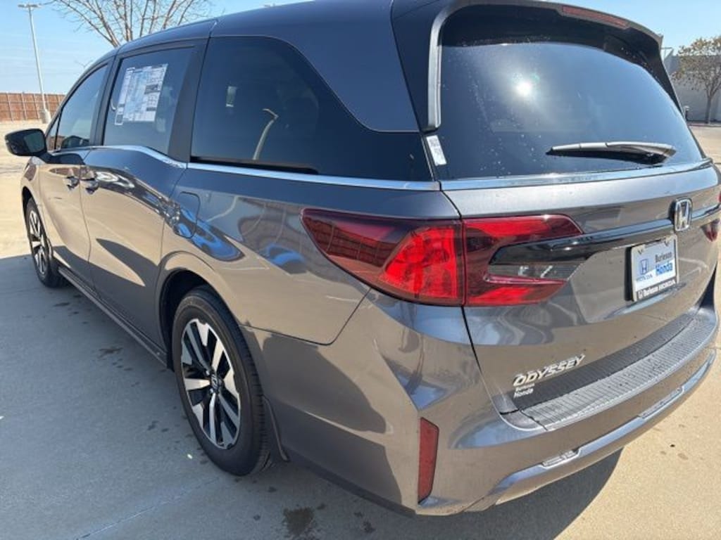 New 2026 Honda Odyssey EX-L Van Passenger