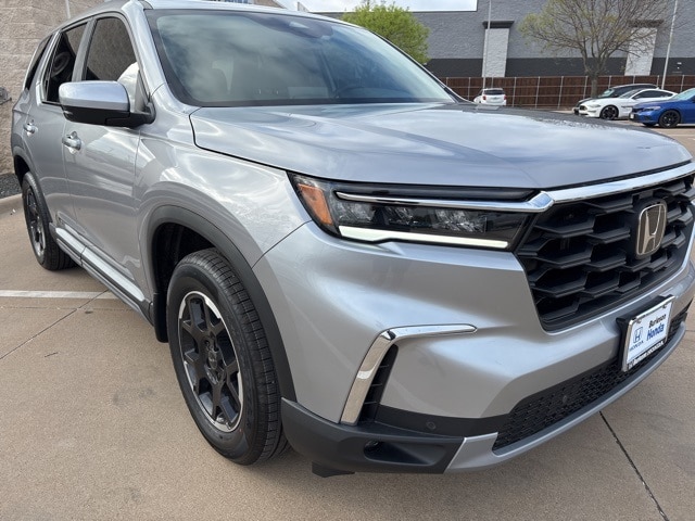 New 2025 Honda Pilot | STK# SB114104 | Burleson Honda | Burleson, TX