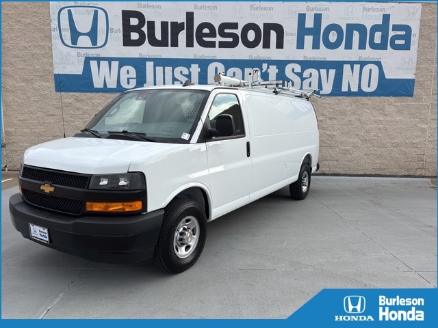 2025 Chevrolet Express Cargo Work Van's photo
