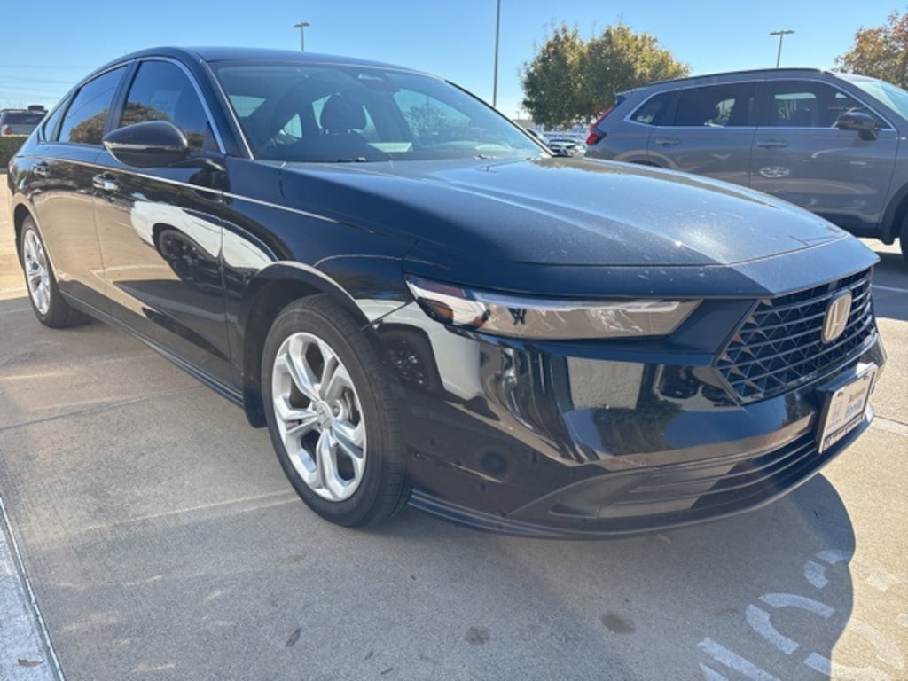 Used 2025 Honda Accord LX Sedan