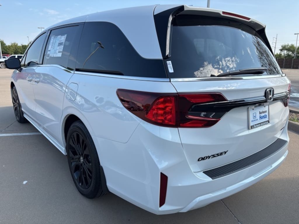 New 2026 Honda Odyssey Sport-L Van Passenger
