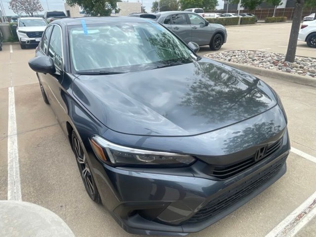 Used 2024 Honda Civic EX Sedan