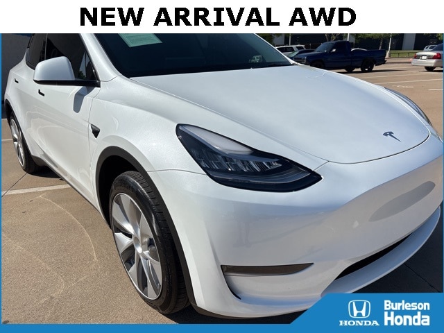 Used 2023 Tesla Model Y Long Range with VIN 7SAYGDEE2PA038142 for sale in Burleson, TX