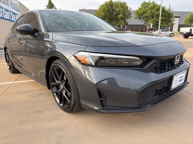 2026 Honda Civic Sport photo 2