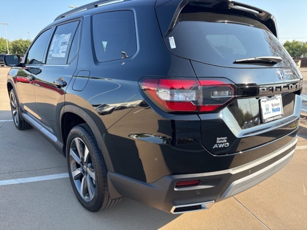 New 2025 Honda Pilot Elite SUV