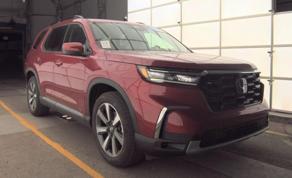 Used 2024 Honda Pilot Elite SUV