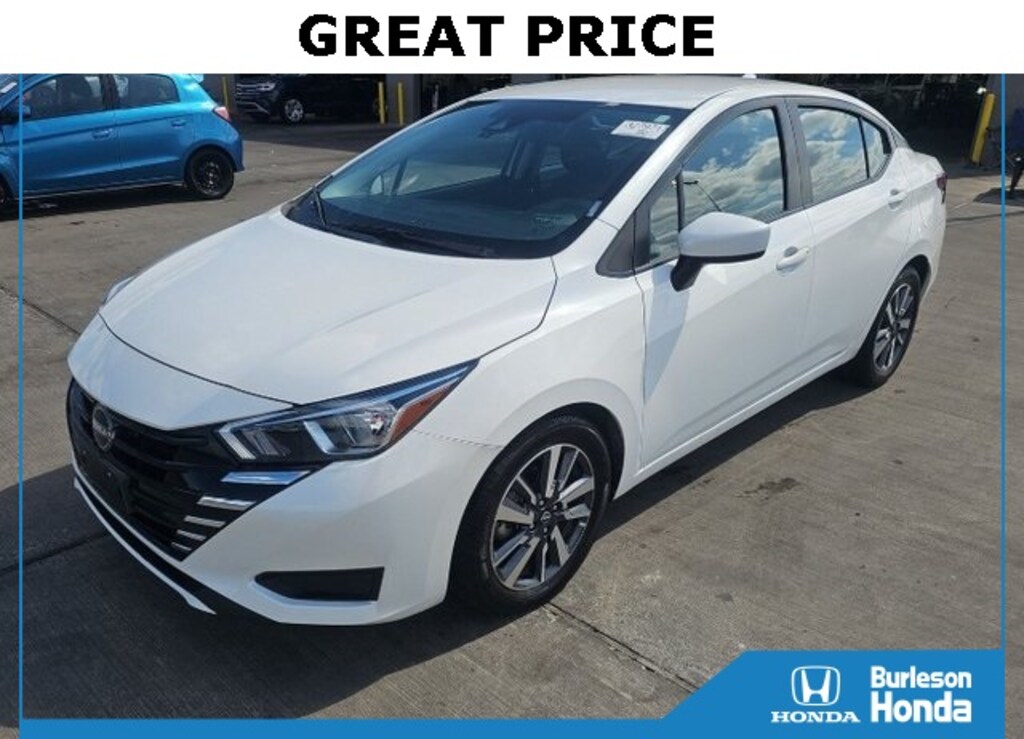 Used 2023 Nissan Versa 1.6 SV Sedan