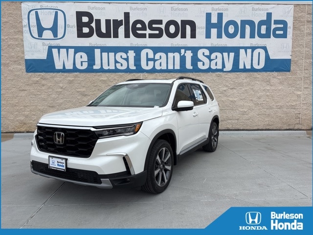 2025 Honda Pilot Elite's photo