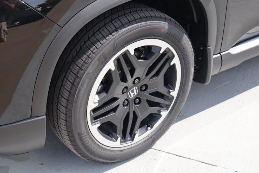 New 2026 Honda Pilot Touring SUV