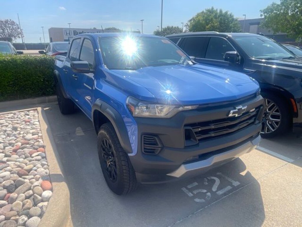 Used 2025 Chevrolet Colorado Trail Boss Truck Crew Cab