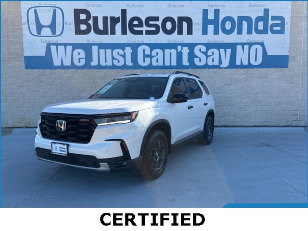 Certified 2025 Honda Pilot TrailSport SUV