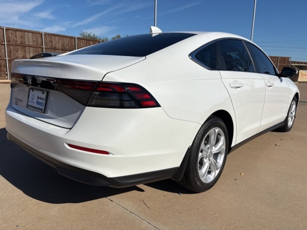 Certified 2025 Honda Accord LX Sedan