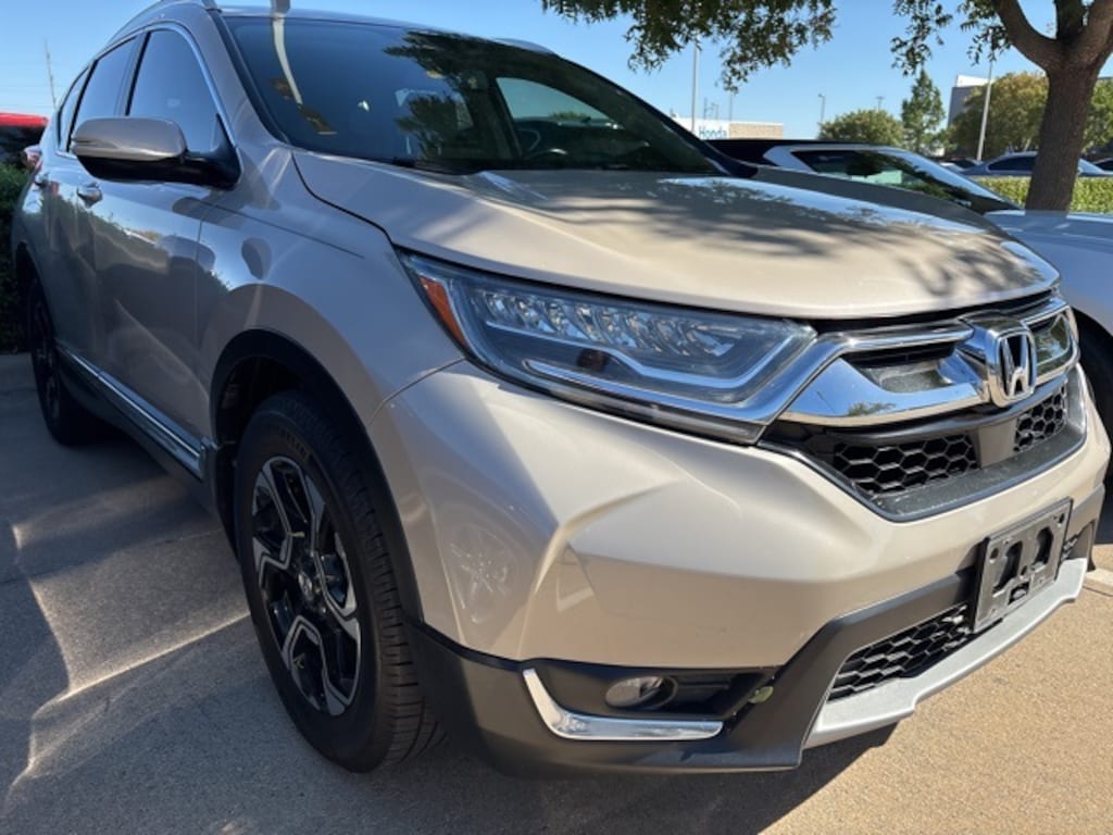Used 2018 Honda CR-V Touring 2WD SUV