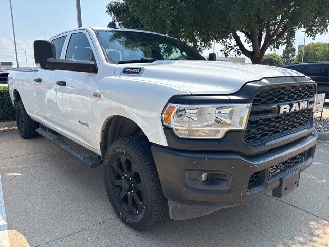 2022 Ram 2500 Tradesman photo 3