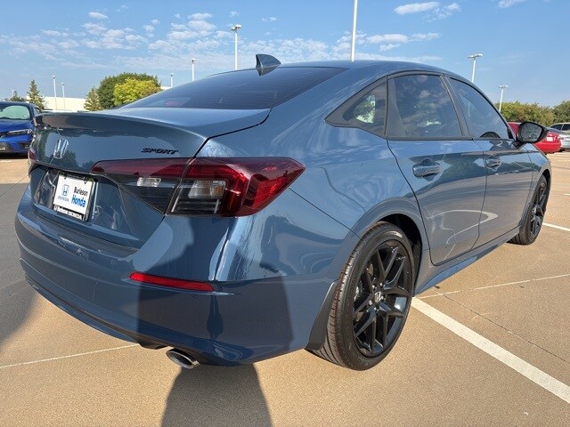 2026 Honda Civic Sport photo 3