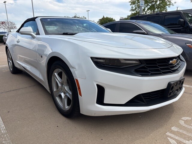 2020 Chevrolet Camaro 1LT photo 3