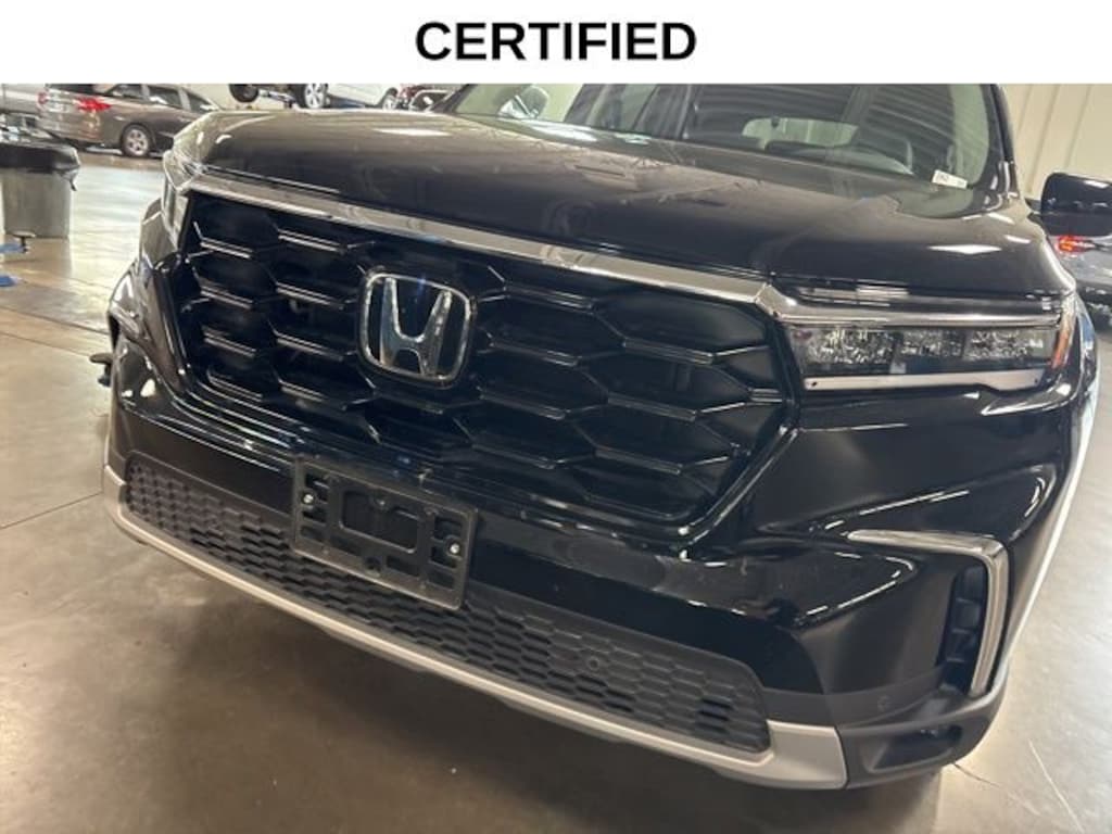 Certified 2024 Honda Pilot Touring SUV